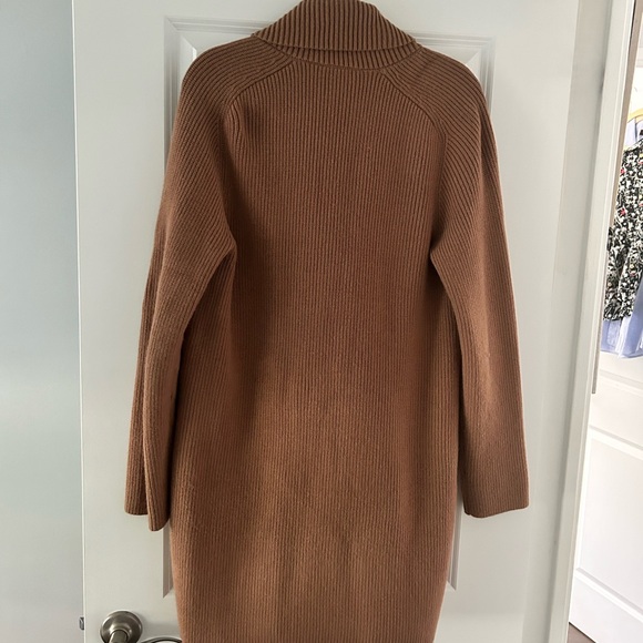 Ann Taylor Camel Sweater Jacket Size Medium - Picture 5 of 5